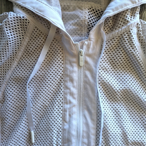 Lululemon Mesh on Mesh Jacket White Women's Medium - Picture 5 of 7